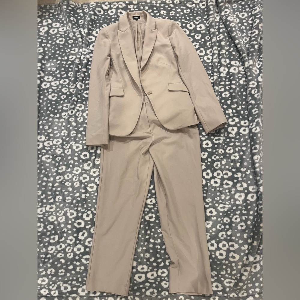 Express Editor Suit Jacket and Pant - S
